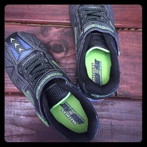 Sketchers - Boys 1.5 Brand New